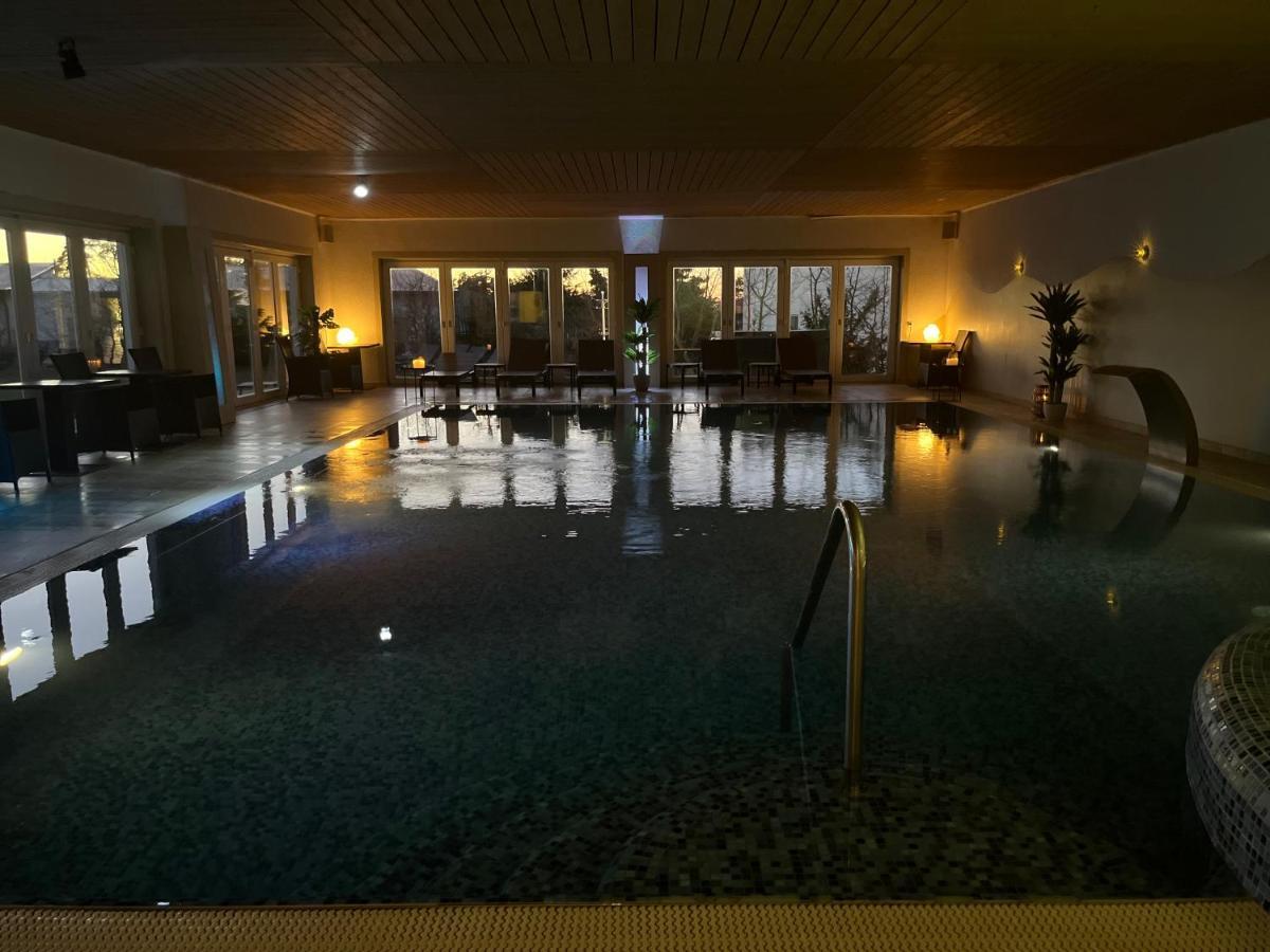 Froejel Resort & Spa Exterior photo